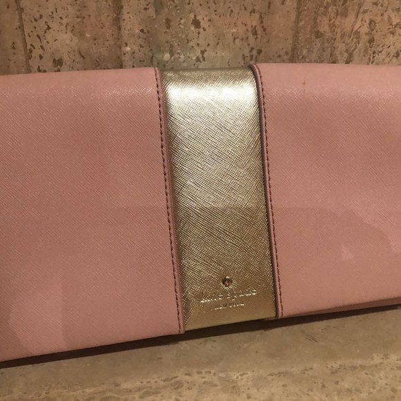 HP⚡️⚡️NWOT Kate Spade Pink with Gold Stripe Cross Body⚡️💥💥 - Picture 10 of 10